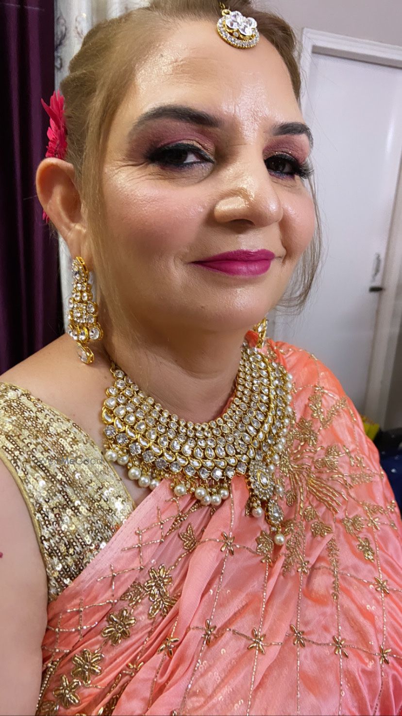 Photo By Taruna Makeovers - Bridal Makeup