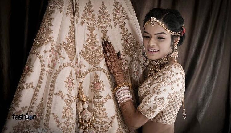 Photo By Fashion Clicks - Photographers