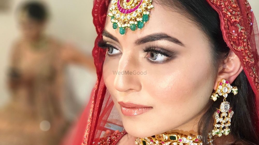 Makeup by Saniya Khann