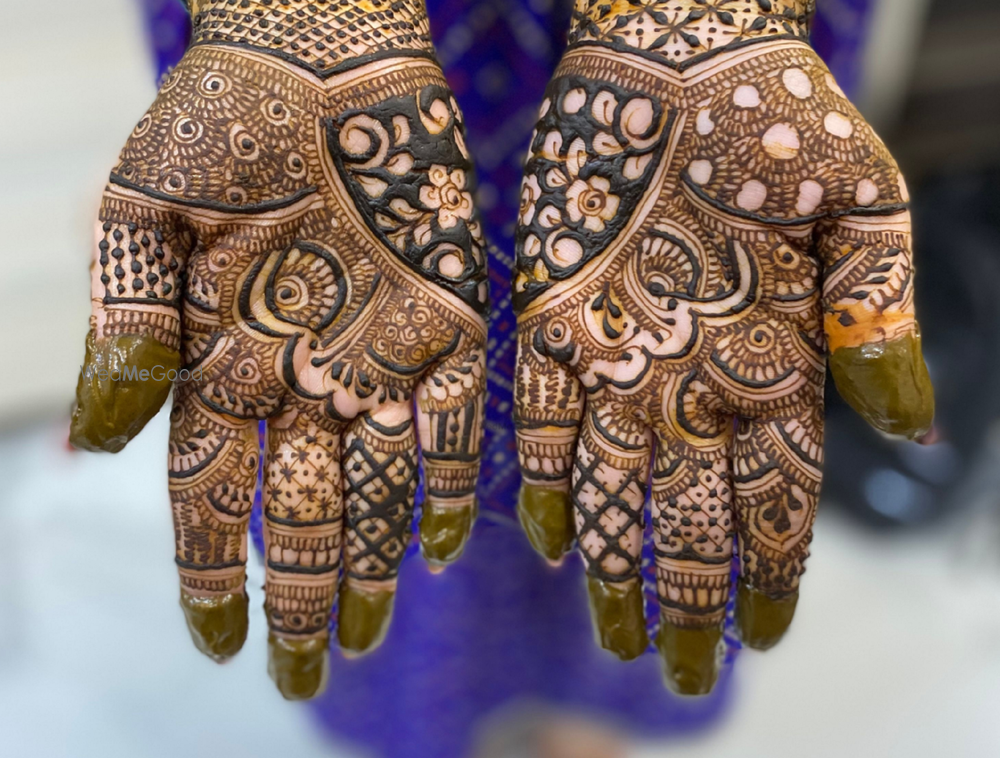 Photo By Mehendi by Farheen - Mehendi Artist