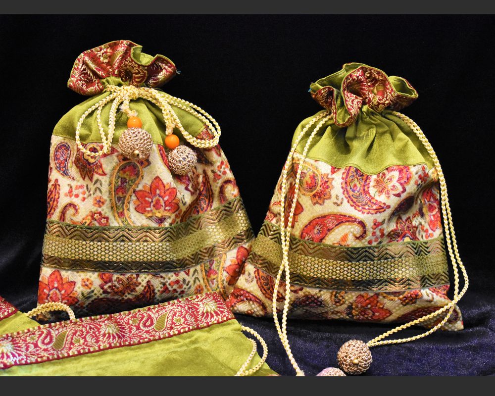 Photo By Petal Crafts - Trousseau Packers