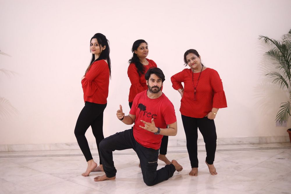 Photo By Twist & Turn Dance by Lakshya Roxx - Sangeet Choreographer