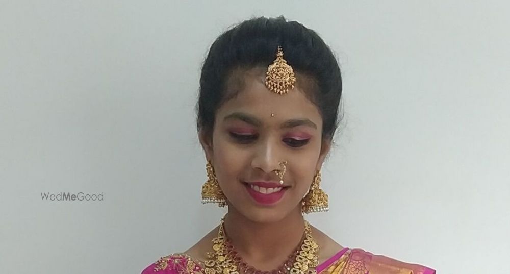 Swapna Baddula Makeup Artist