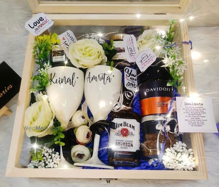 Photo By Delivering Memories - Favors