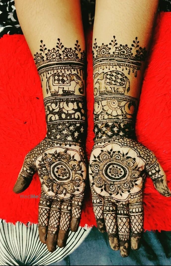 Photo By Blossoms Style Makers - Mehendi Artist