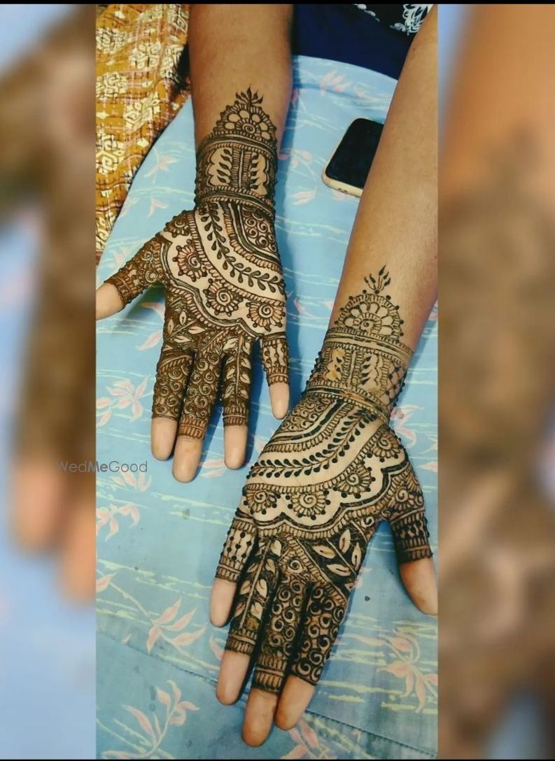 Photo By Blossoms Style Makers - Mehendi Artist