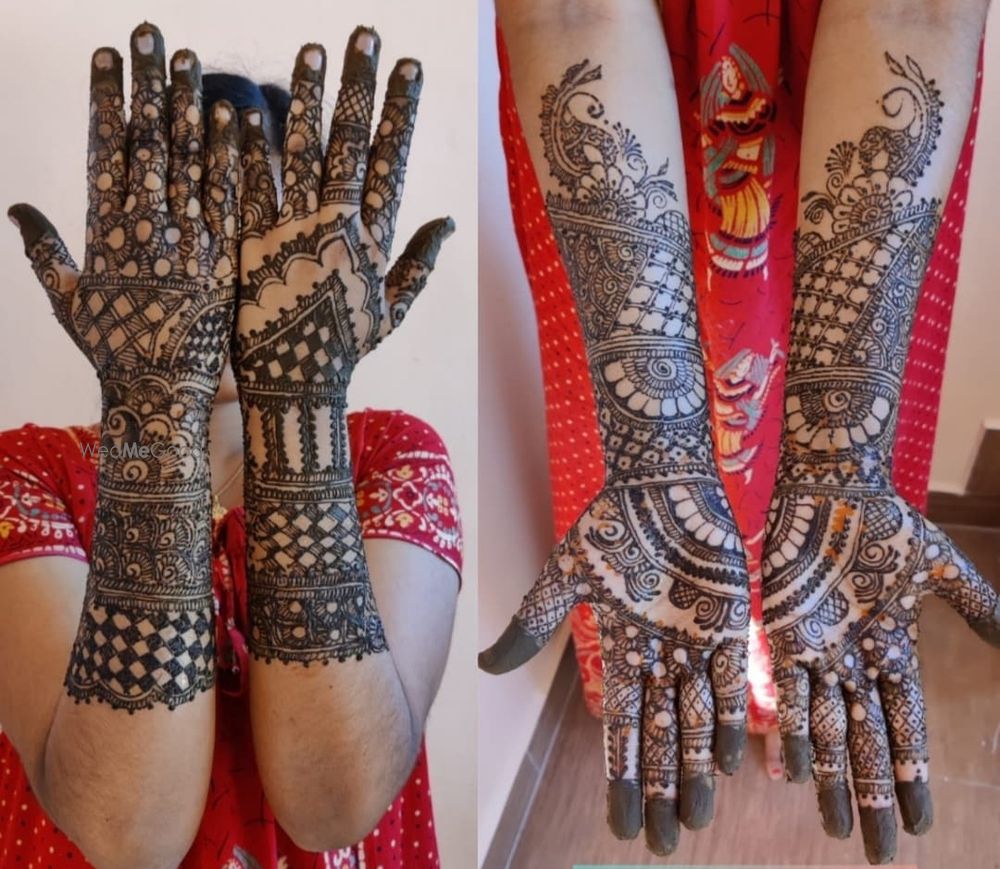 Photo By Blossoms Style Makers - Mehendi Artist