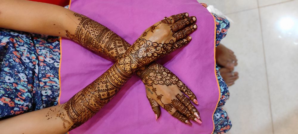 Photo By Blossoms Style Makers - Mehendi Artist