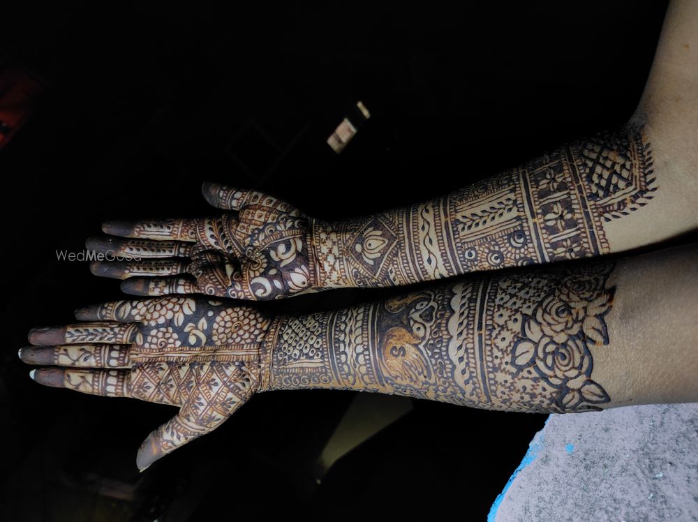 Photo By Blossoms Style Makers - Mehendi Artist