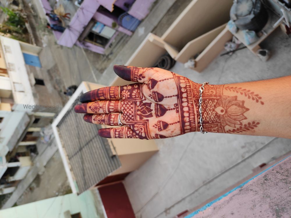 Photo By Blossoms Style Makers - Mehendi Artist