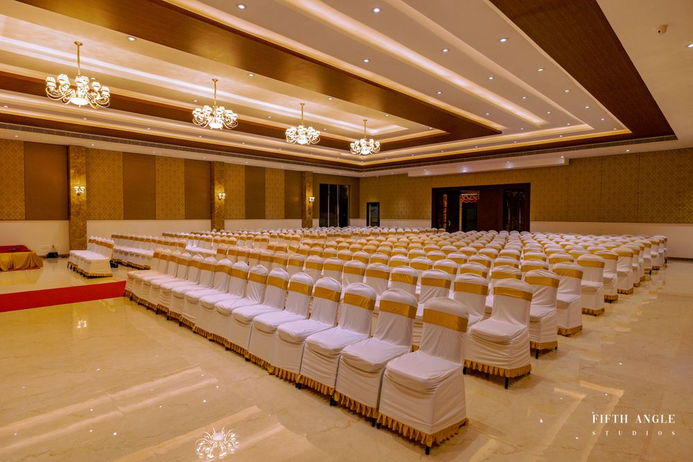 Photo By MP Wedding & Convention - Venues