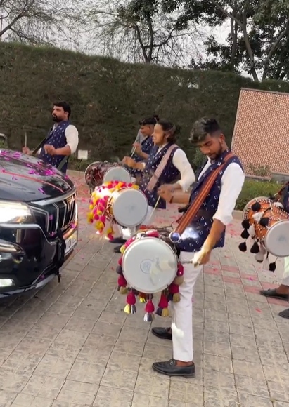 Photo By NK Turban and Punjabi Dhol - Wedding Entertainment 