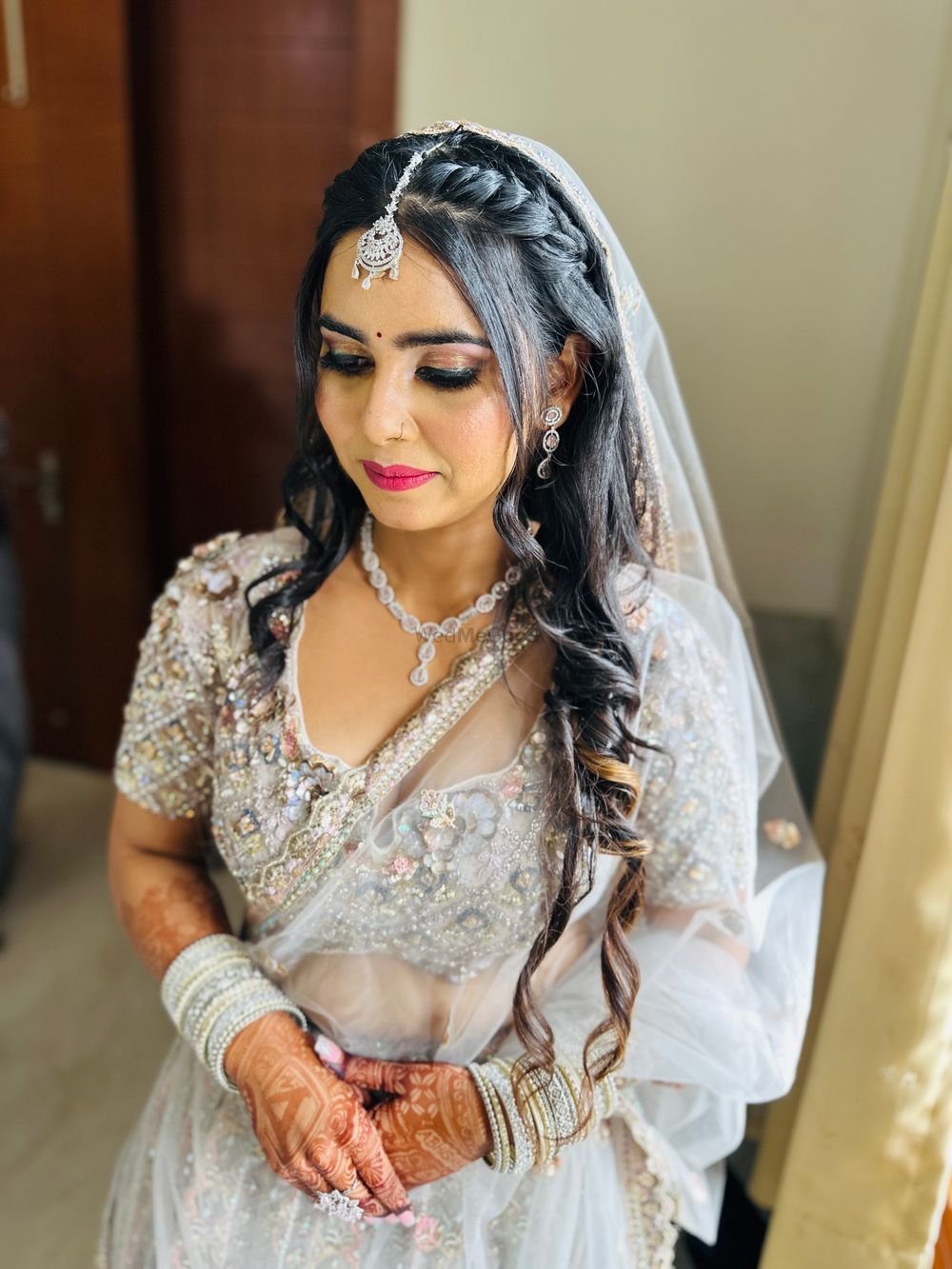 Photo By Meenakshi Dutt Makeovers - Bridal Makeup