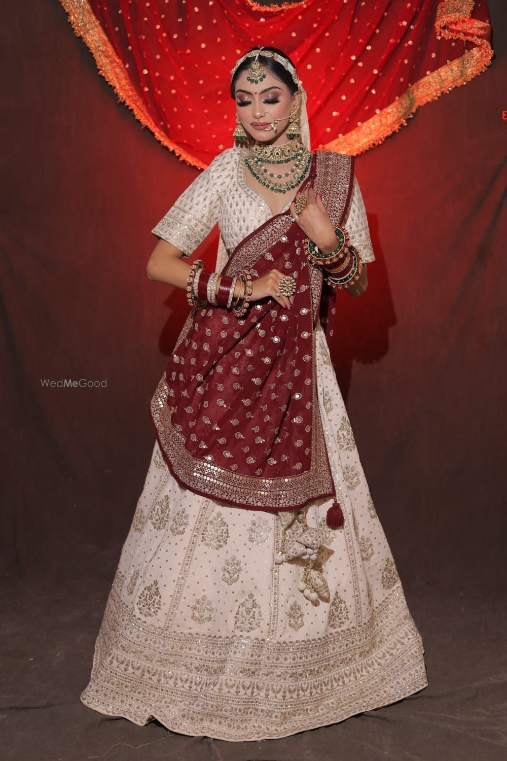 Photo By Meenakshi Dutt Makeovers - Bridal Makeup