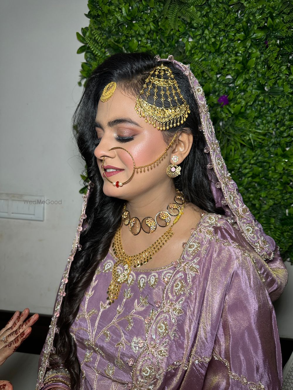 Photo By Meenakshi Dutt Makeovers - Bridal Makeup Artists