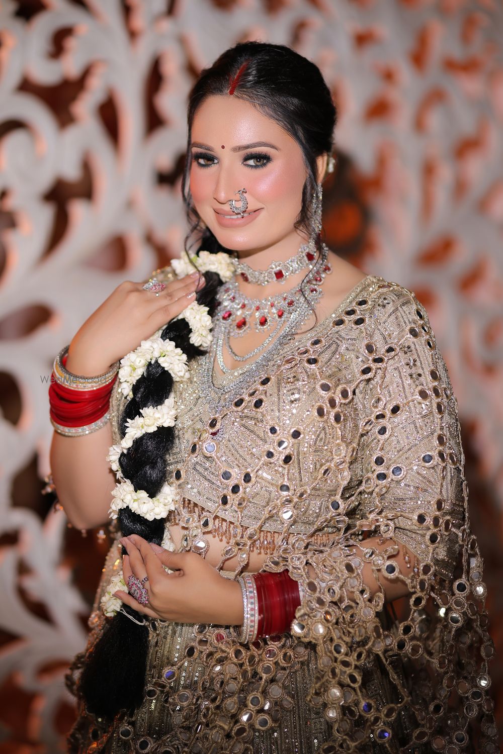 Photo By Meenakshi Dutt Makeovers - Bridal Makeup Artists