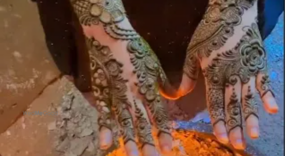 Ravi Mehandi Art