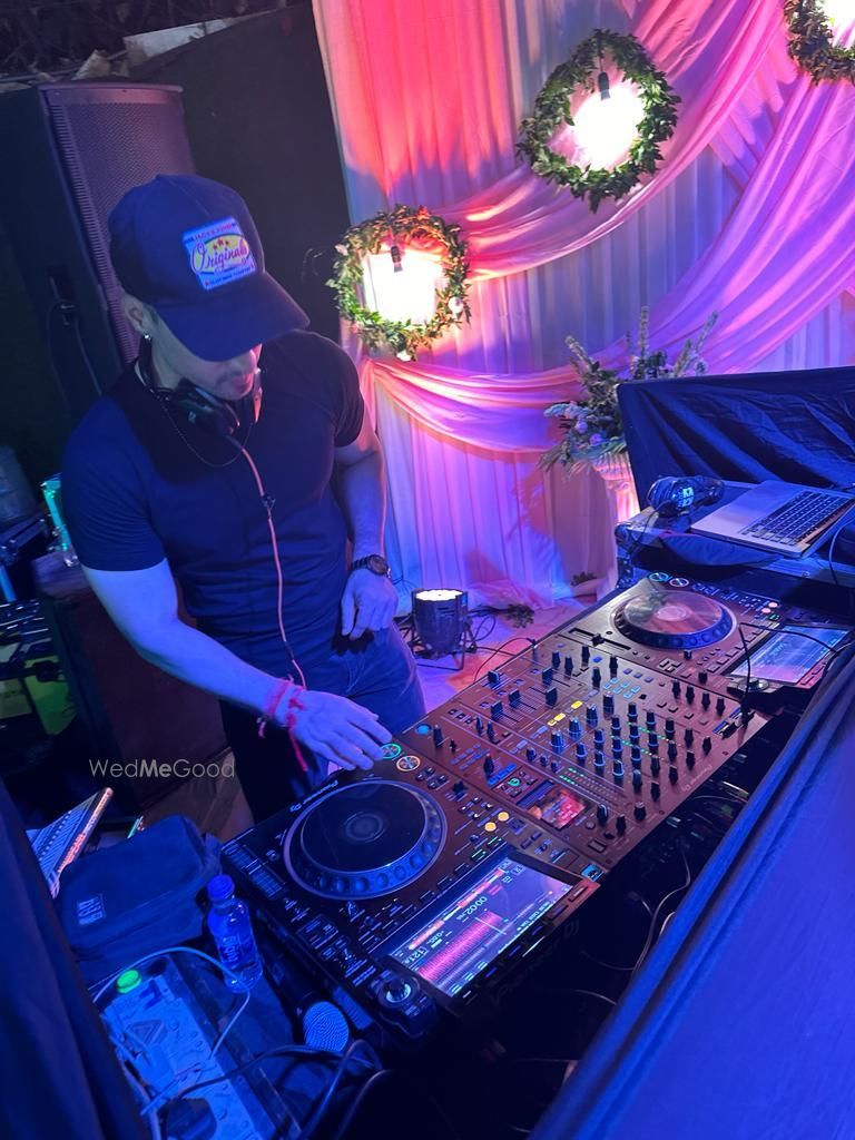 Photo By DJ Aroone - DJs