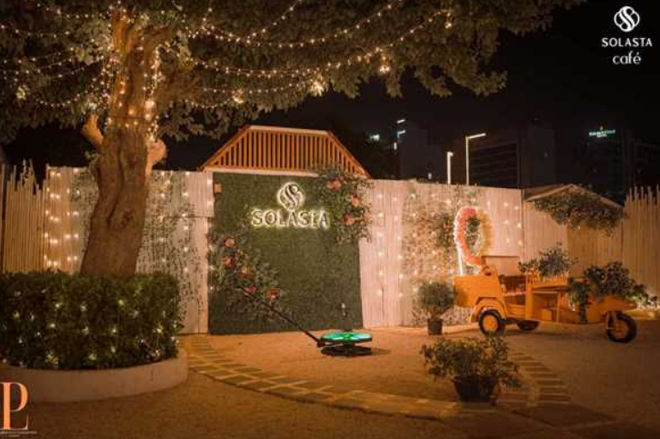 Solasta Cafe Gurgaon