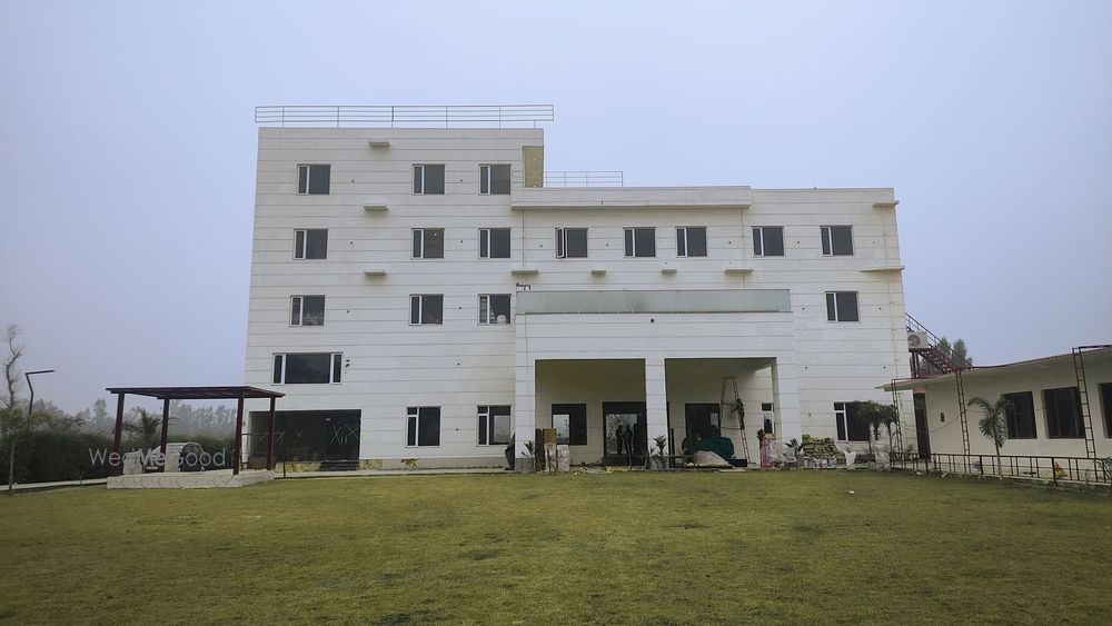 Royal Galaxy Resort & Banquet