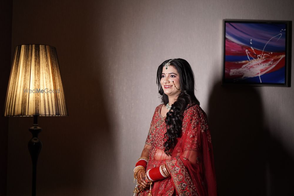 Photo By Davinder Kaur Makeovers - Bridal Makeup Artists