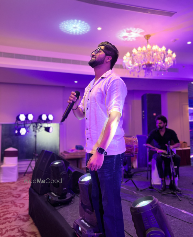 Photo By Manhitash Events - Wedding Entertainment 