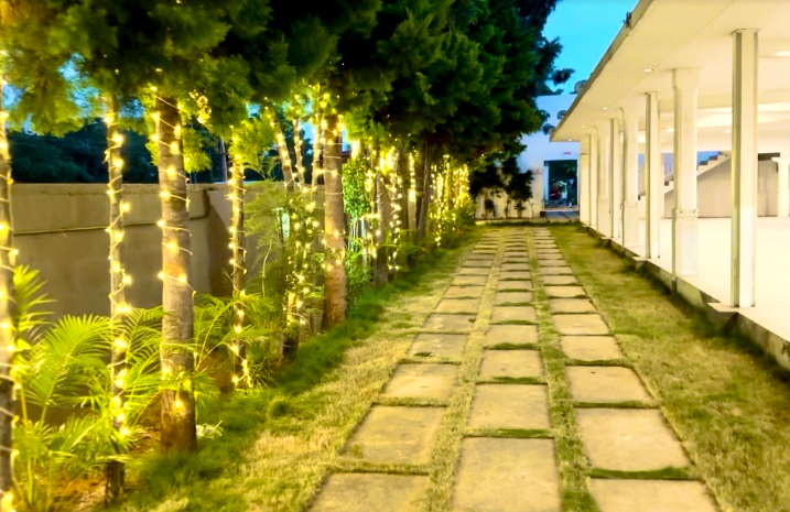 Devanagari Gardens
