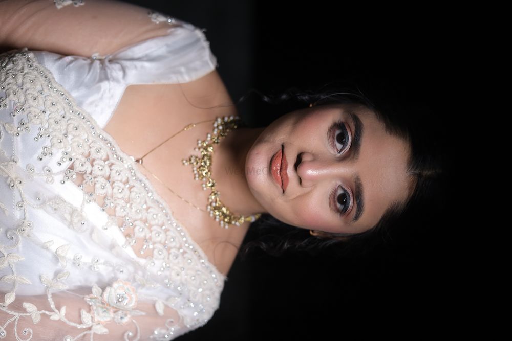 Photo By Makeover by Jassi Kaur - Bridal Makeup