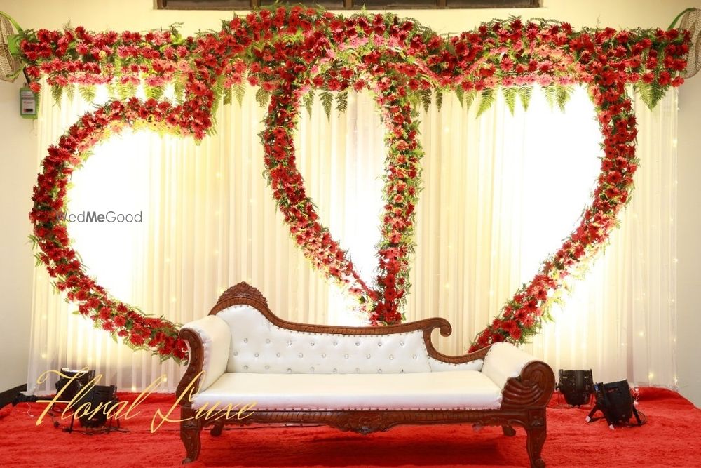 Photo By Floral Luxe - Decorators