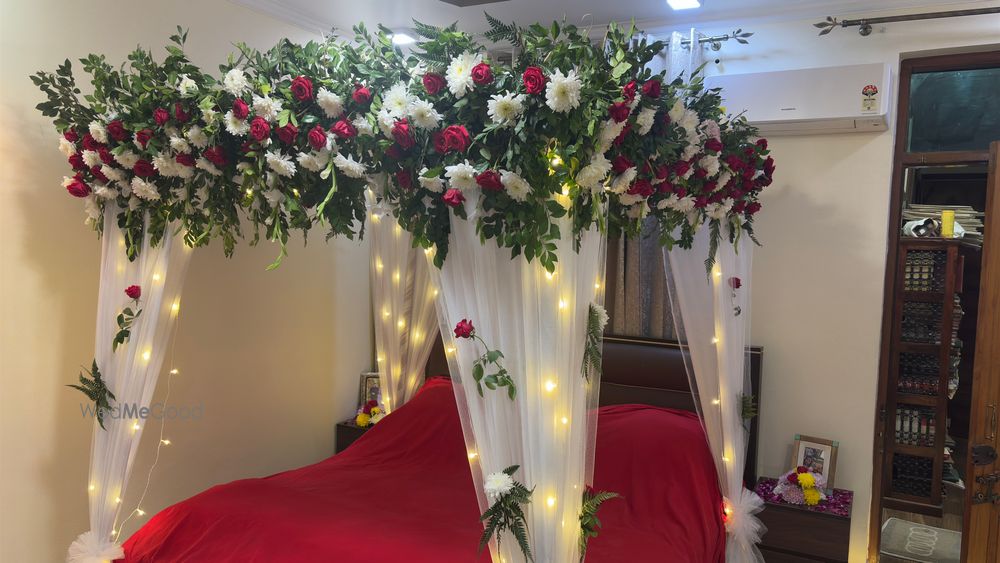Photo By Floral Luxe - Decorators