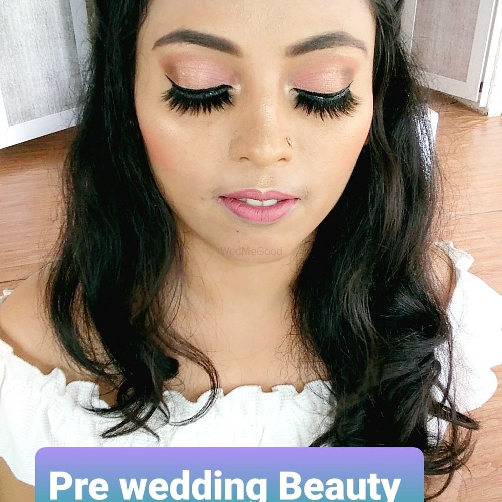 Photo By Tanishq Beauty Salon - Bridal Makeup