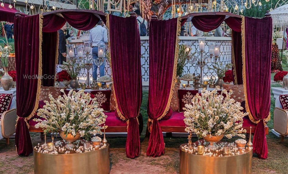Photo By The Soiree Station - Decorators