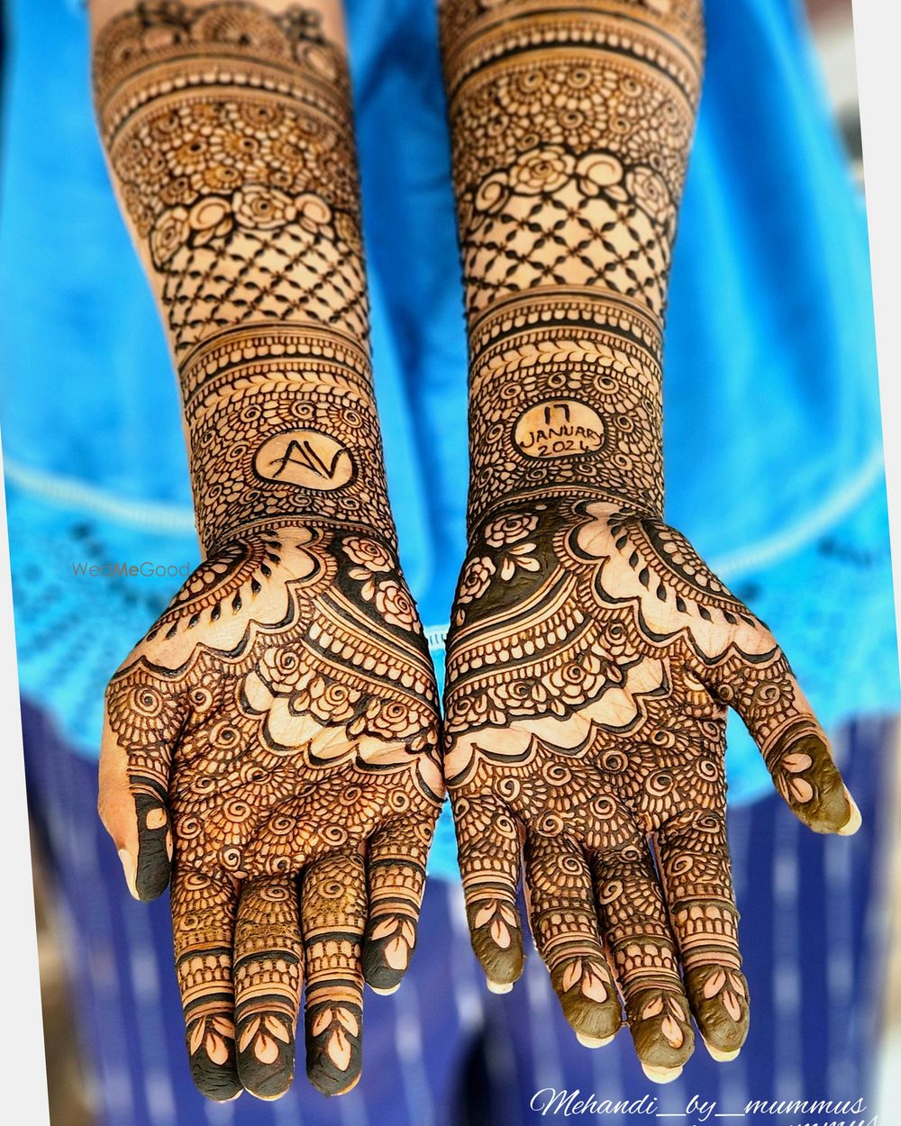 Photo By Mehandi by Mummus - Mehendi Artist