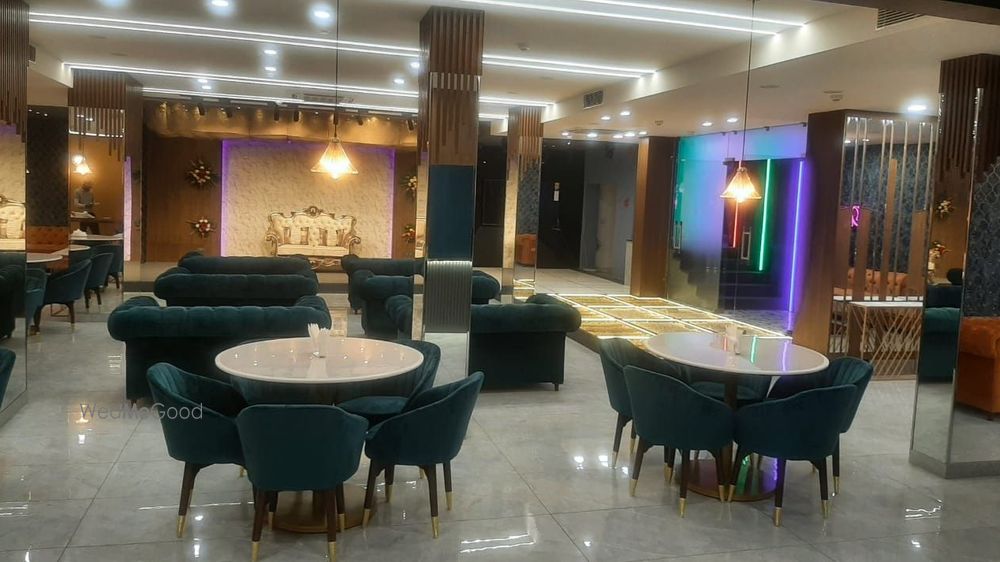 Ganeshwaram Restaurant & Banquet 141