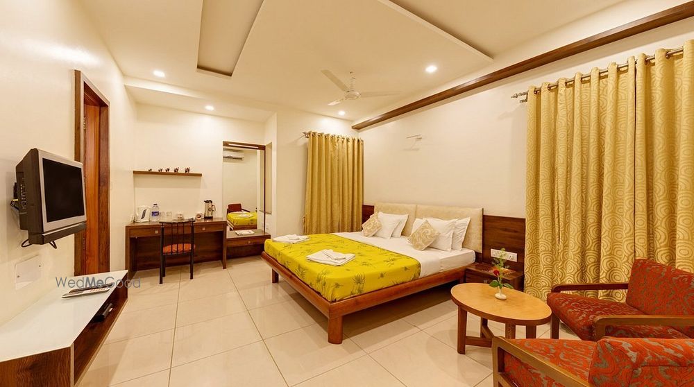 Photo By Hotel Woodland - Venues
