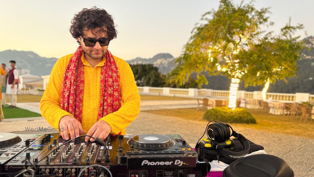 Photo By whskykltr - DJs