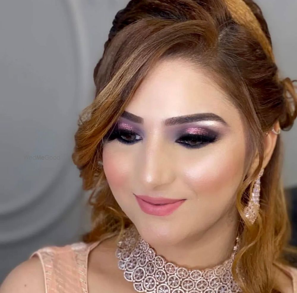 Photo By Prachi Pandey Makeovers - Bridal Makeup Artists