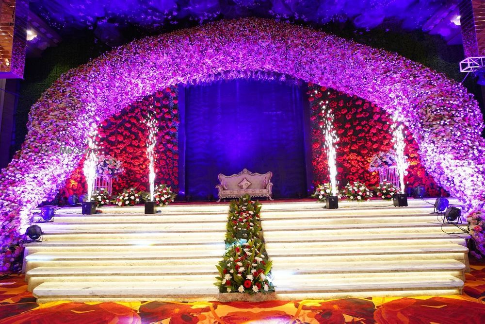 Photo By Golden Apple  Luxury Wedding Destination Pitampura - Venues