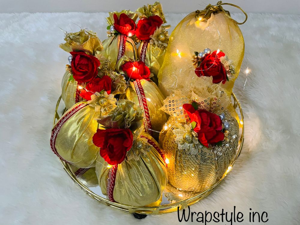 Photo By Wrapstyle  - Trousseau Packers