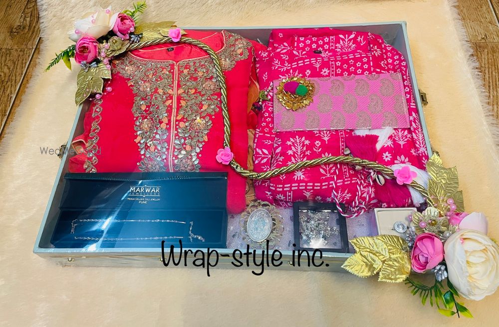 Photo By Wrapstyle  - Trousseau Packers