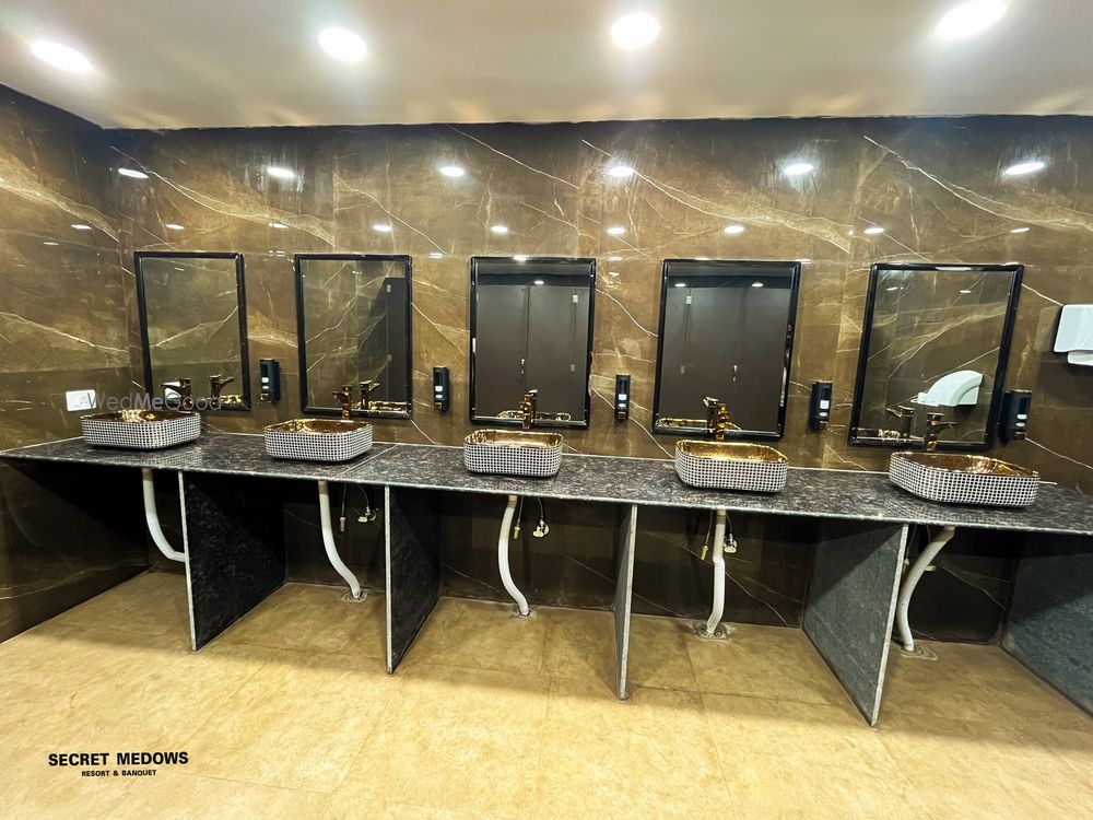 Photo By Secret Medows - Venues