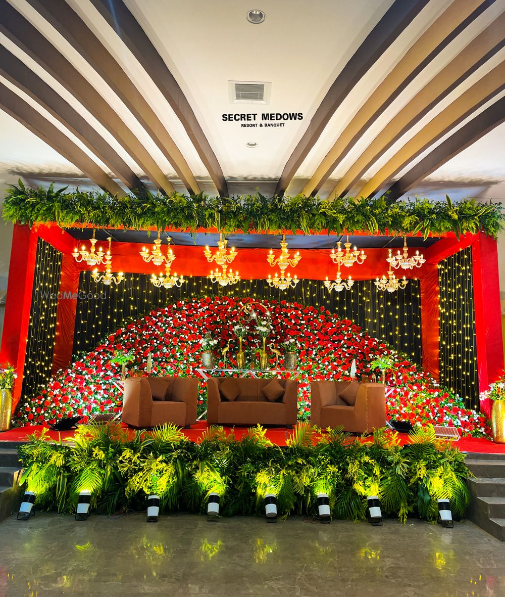 Photo By Secret Medows - Venues