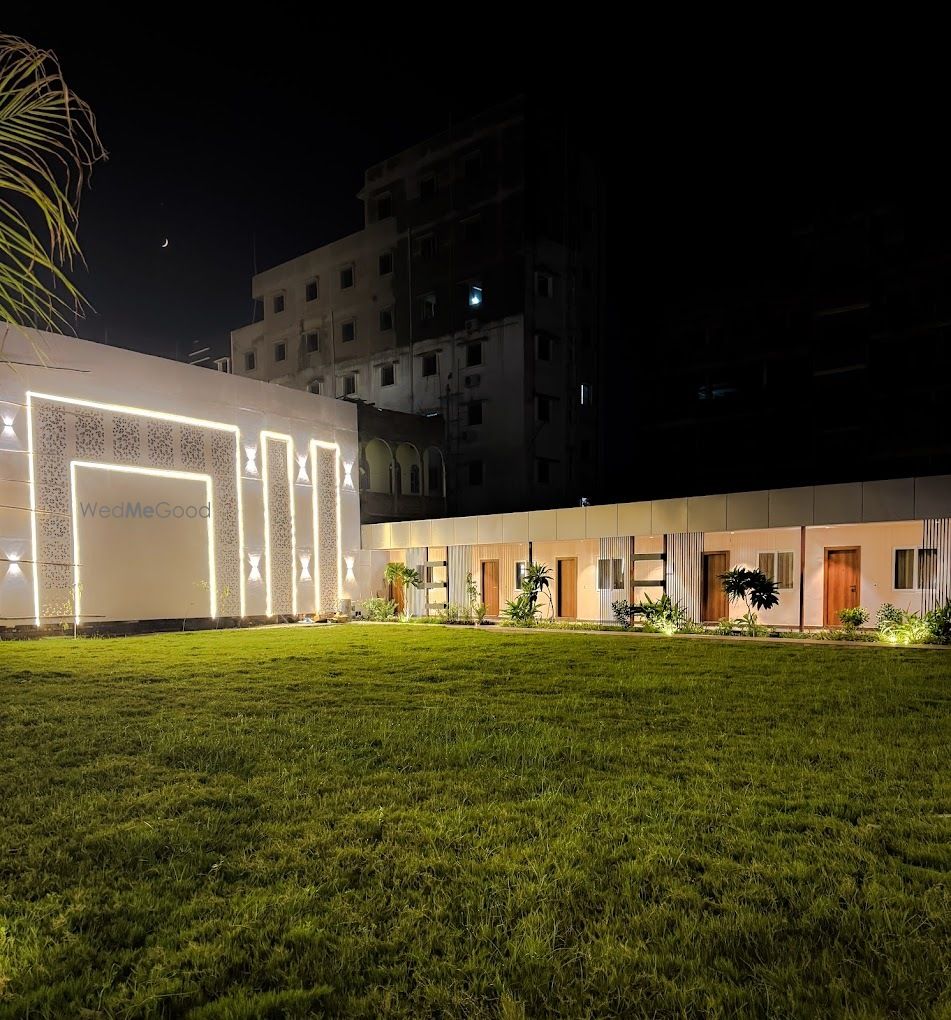 Photo By Secret Medows - Venues