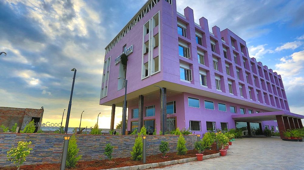 Nandan Kanan Hotel & Resort