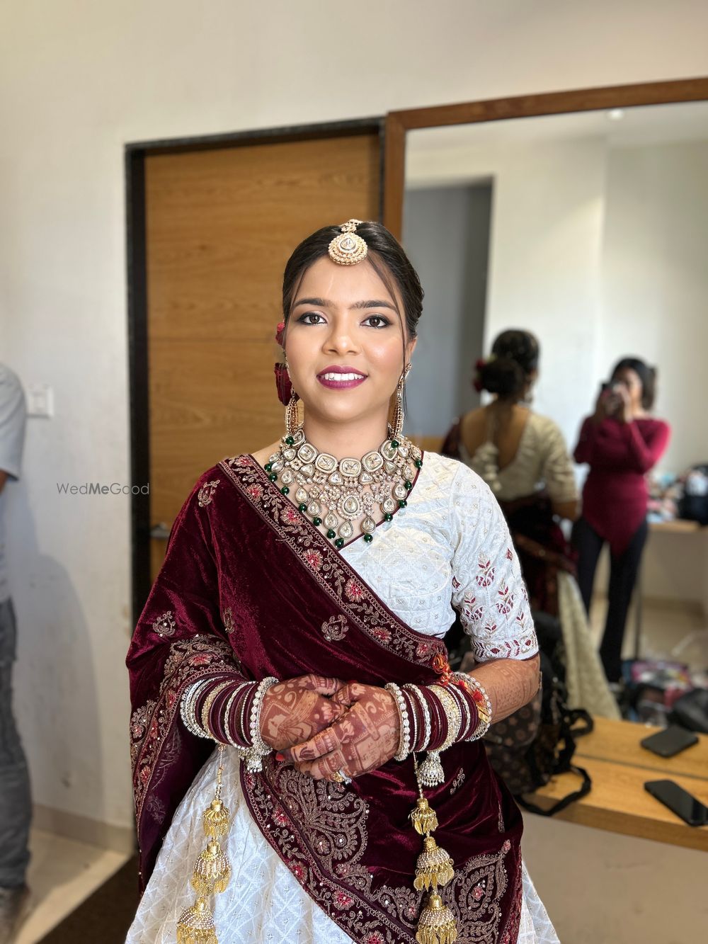 Photo By Makeover By Enul Saba - Bridal Makeup Artists