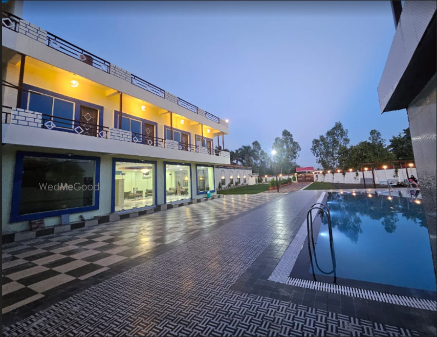 Ik Garden & Resort