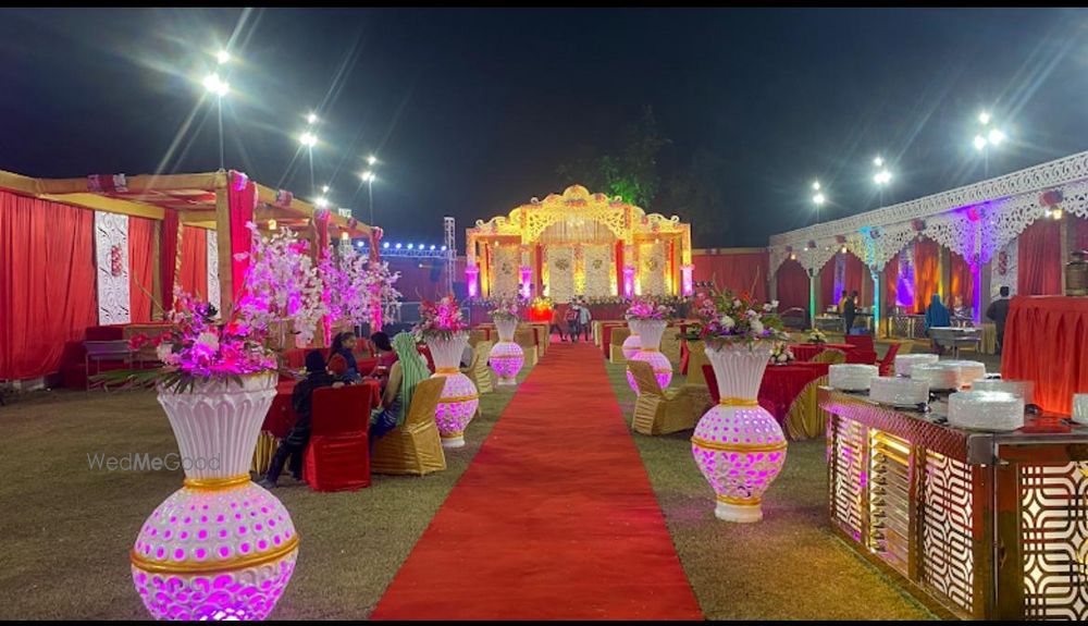 Raj Paradise