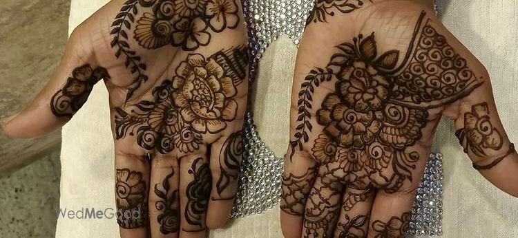 Shital Mehandi Art