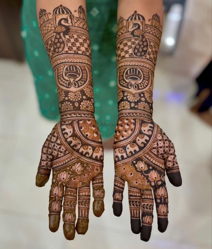 Photo By Mehendi by Divvu - Mehendi Artist