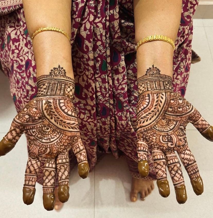 Photo By Mehendi by Divvu - Mehendi Artist